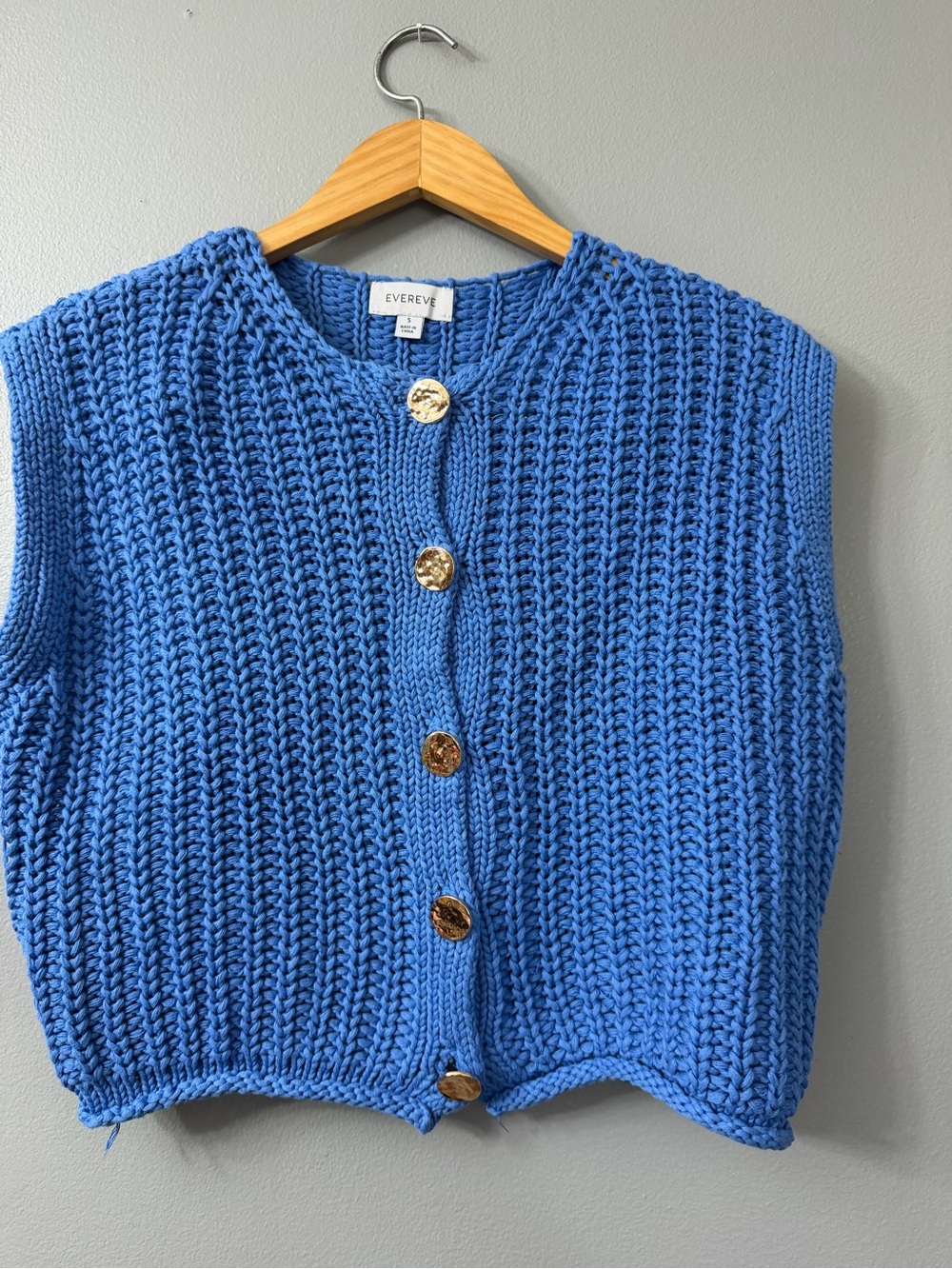 Evereve Blue Knit Button-Front Sweater Vest small